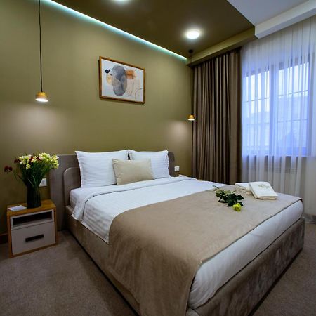 The House Hotel Erevan Exterior foto