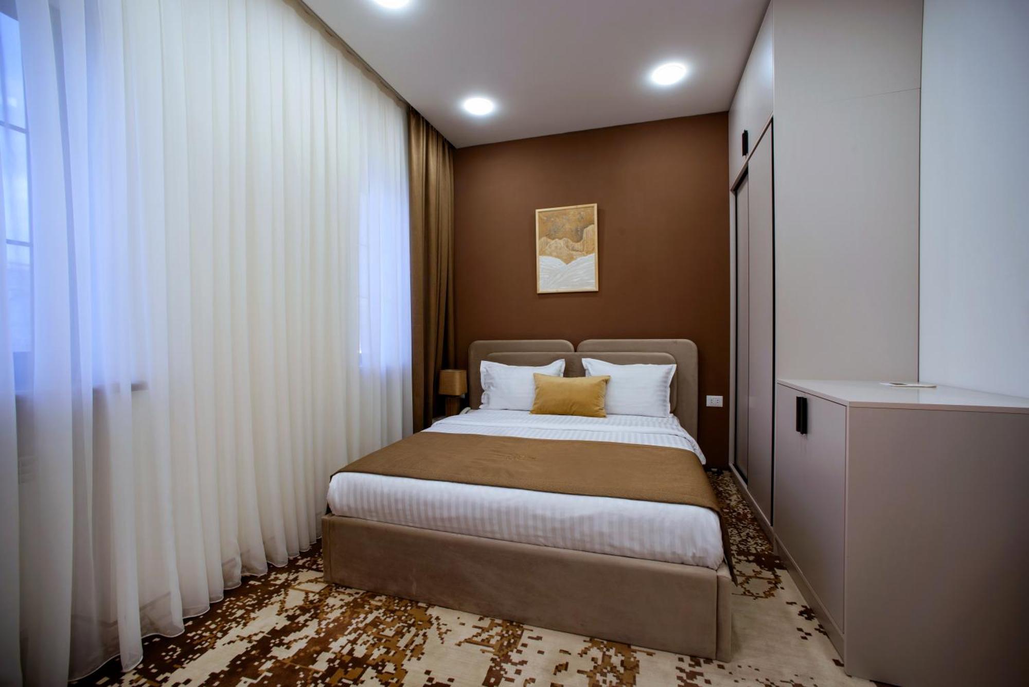 The House Hotel Erevan Exterior foto