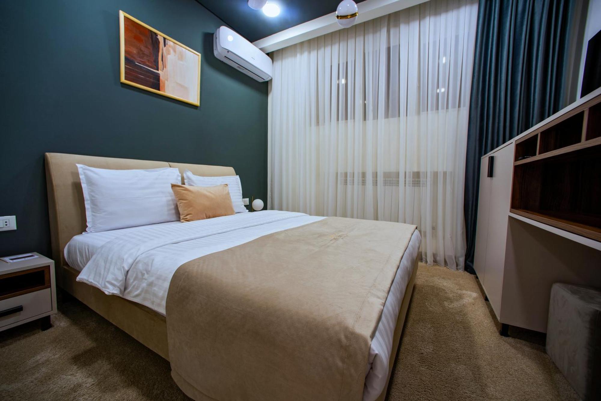 The House Hotel Erevan Exterior foto