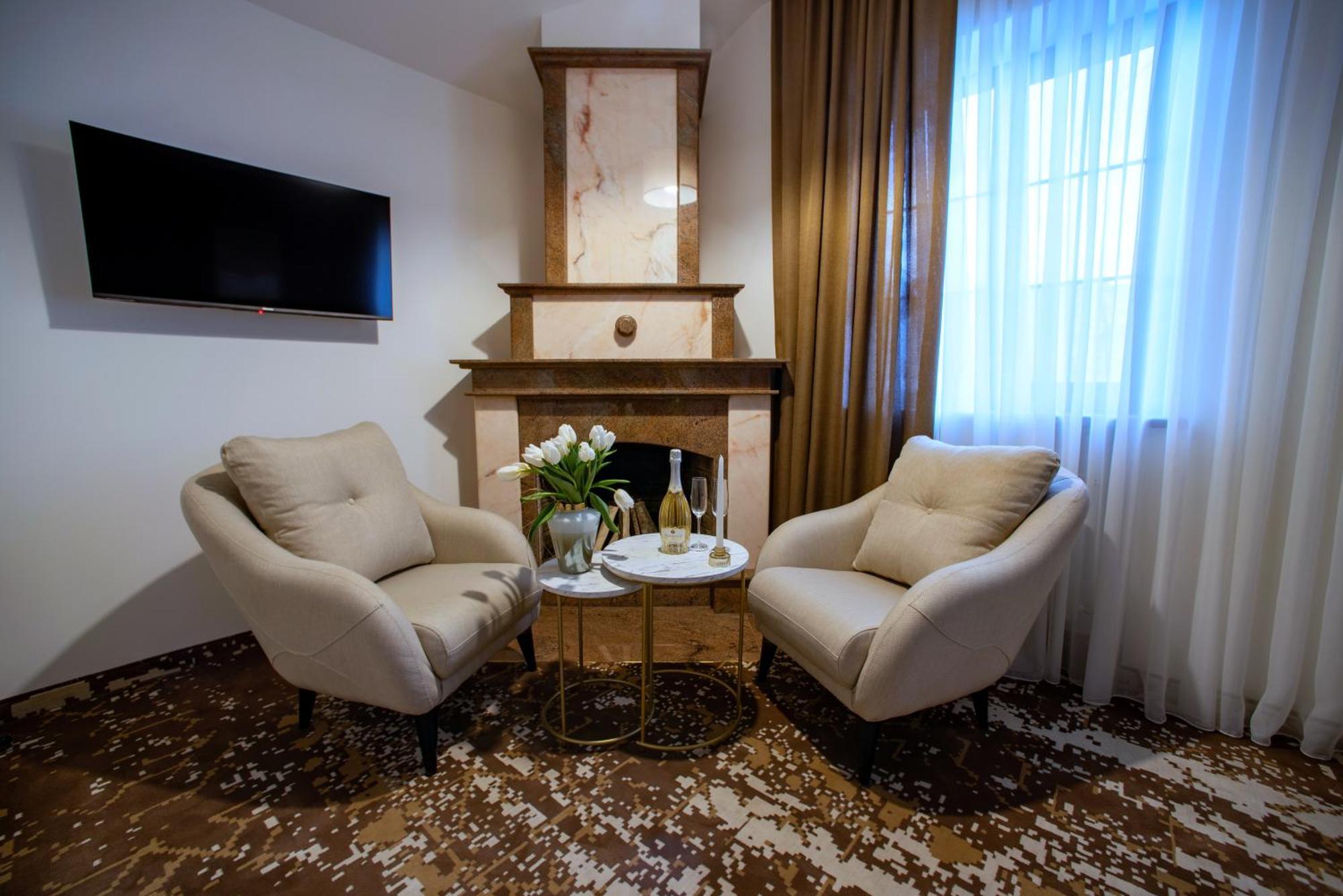 The House Hotel Erevan Exterior foto